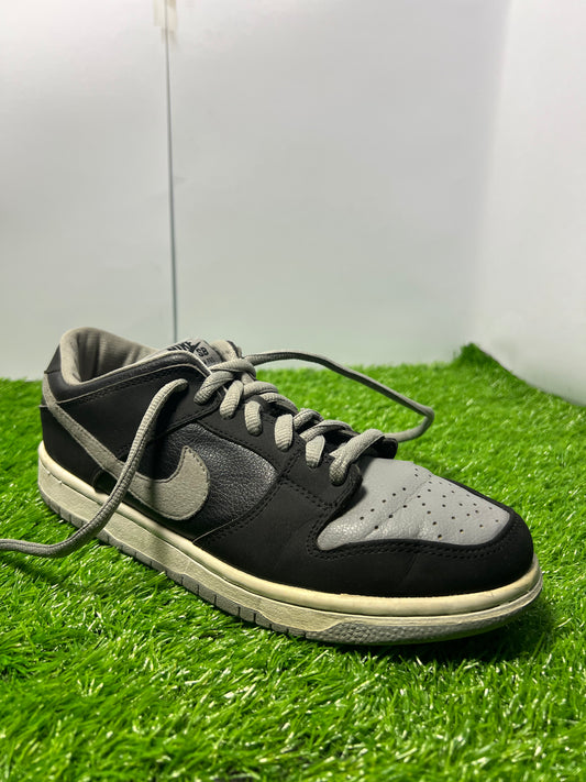 NIKE SB Dunk Low Pro Shadow