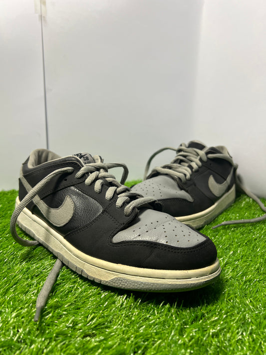 NIKE SB Dunk Low Pro Shadow