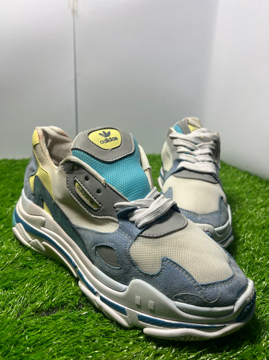 ADIDAS Falcon Blue Tint