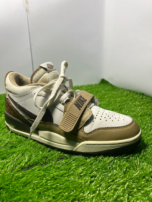 NIKE Air Jordan Legacy 312 Low