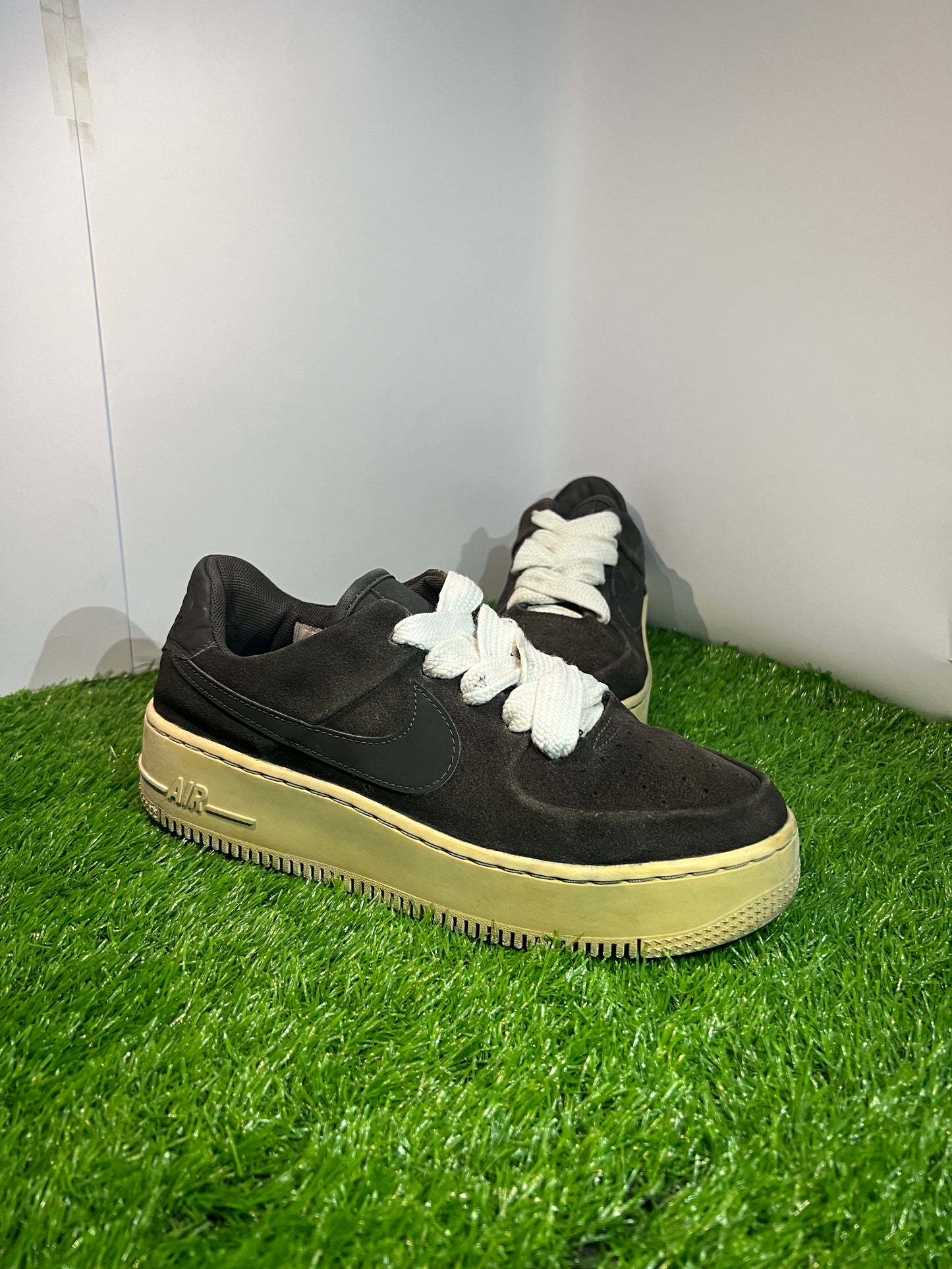 Nike Air Force 1 Sage Low